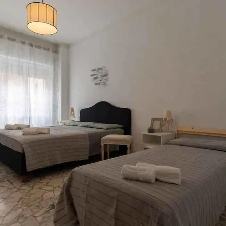 In - Ligurische Riviera 48200 Apartamento
